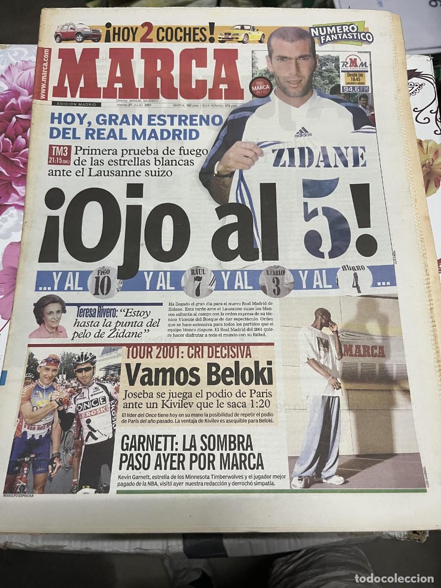 Coleccionismo deportivo: MARCA (27-7-2001) ZINEDINE ZIDANE NUMERO 5 REAL MADRID TERESA RIVERO TOUR FRANCIA BELOKI GARNETT
