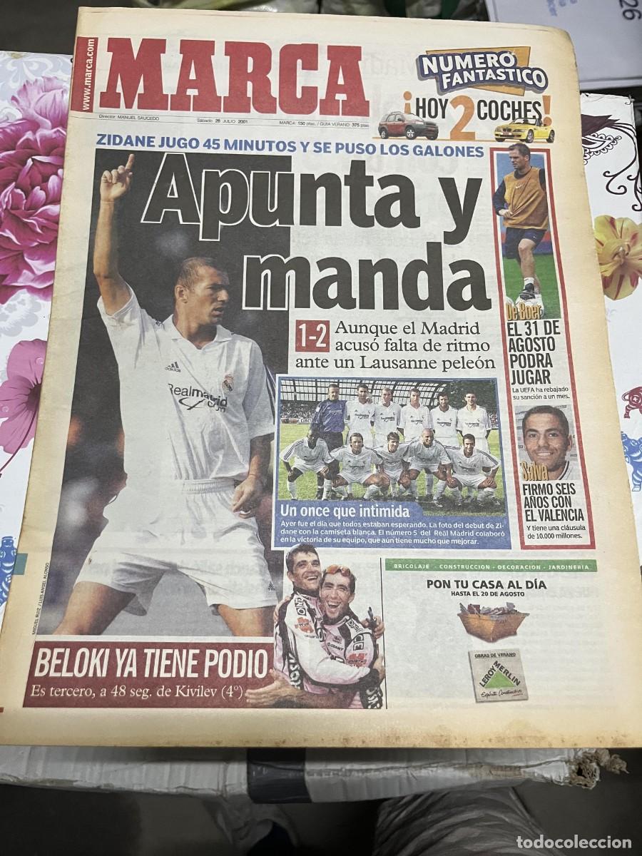 Coleccionismo deportivo: MARCA (28-7-2001) ZINEDINE ZIDANE AMISTOSO LAUSANNE 1-2 REAL MADRID BELOKI DE BOER SALVA BALLESTA