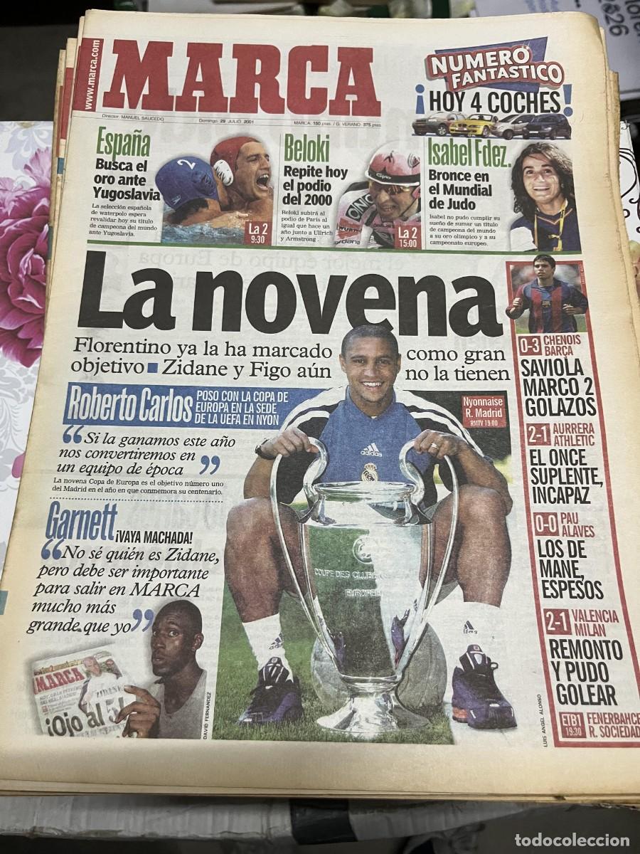 Coleccionismo deportivo: MARCA (29-7-2001) ROBERTO CARLOS CHAMPIONS BELOKI ISABEL FERNANDEZ CHENOIS 0-3 BARCELONA GARNETT