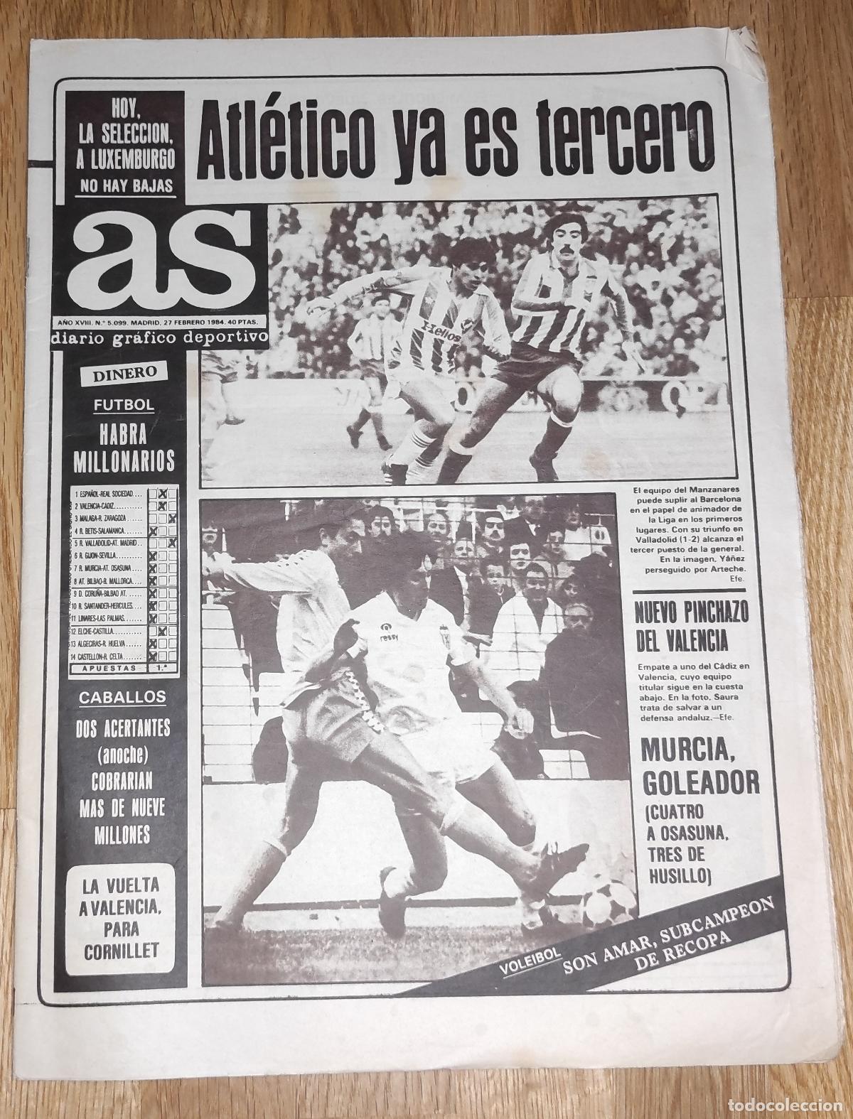 Coleccionismo deportivo: DIARIO AS 1983 LIGA 83 84 ATLETICO DE MADRID - REAL MURCIA - MAN UTD - SON AMAR VOLEIBOL RECOPA