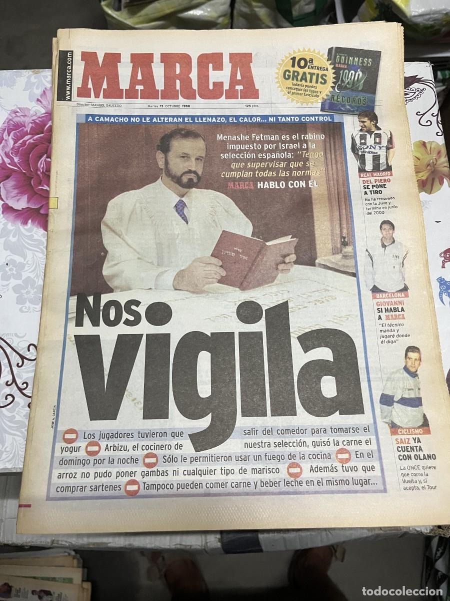Coleccionismo deportivo: MARCA (13-10-1998) CAMACHO RABINO MENASHE FETMAN ISRAEL ESPA&Ntilde;A DEL PIERO REAL MADRID