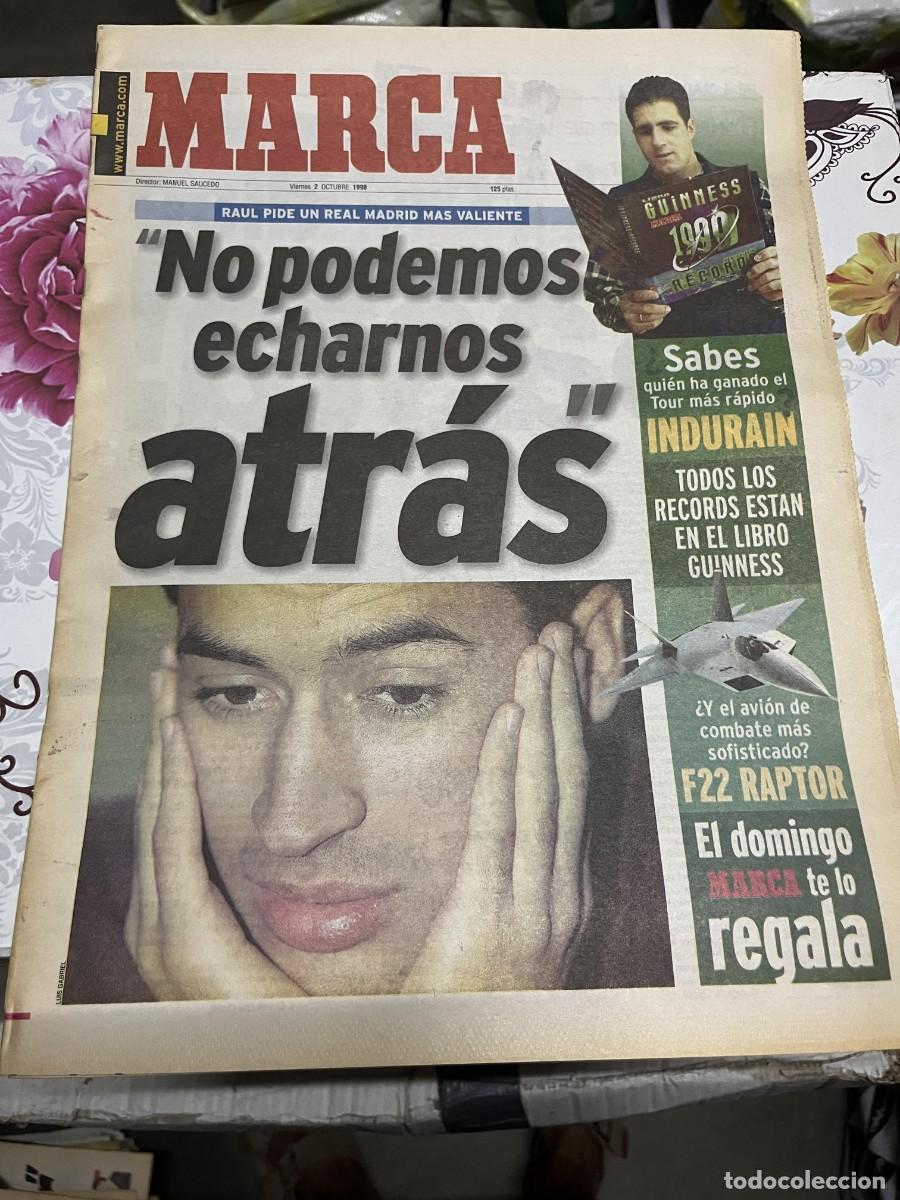 Coleccionismo deportivo: MARCA (2-10-1998) RAUL GONZALEZ REAL MADRID LIBRO GUINNESS INDURAIN