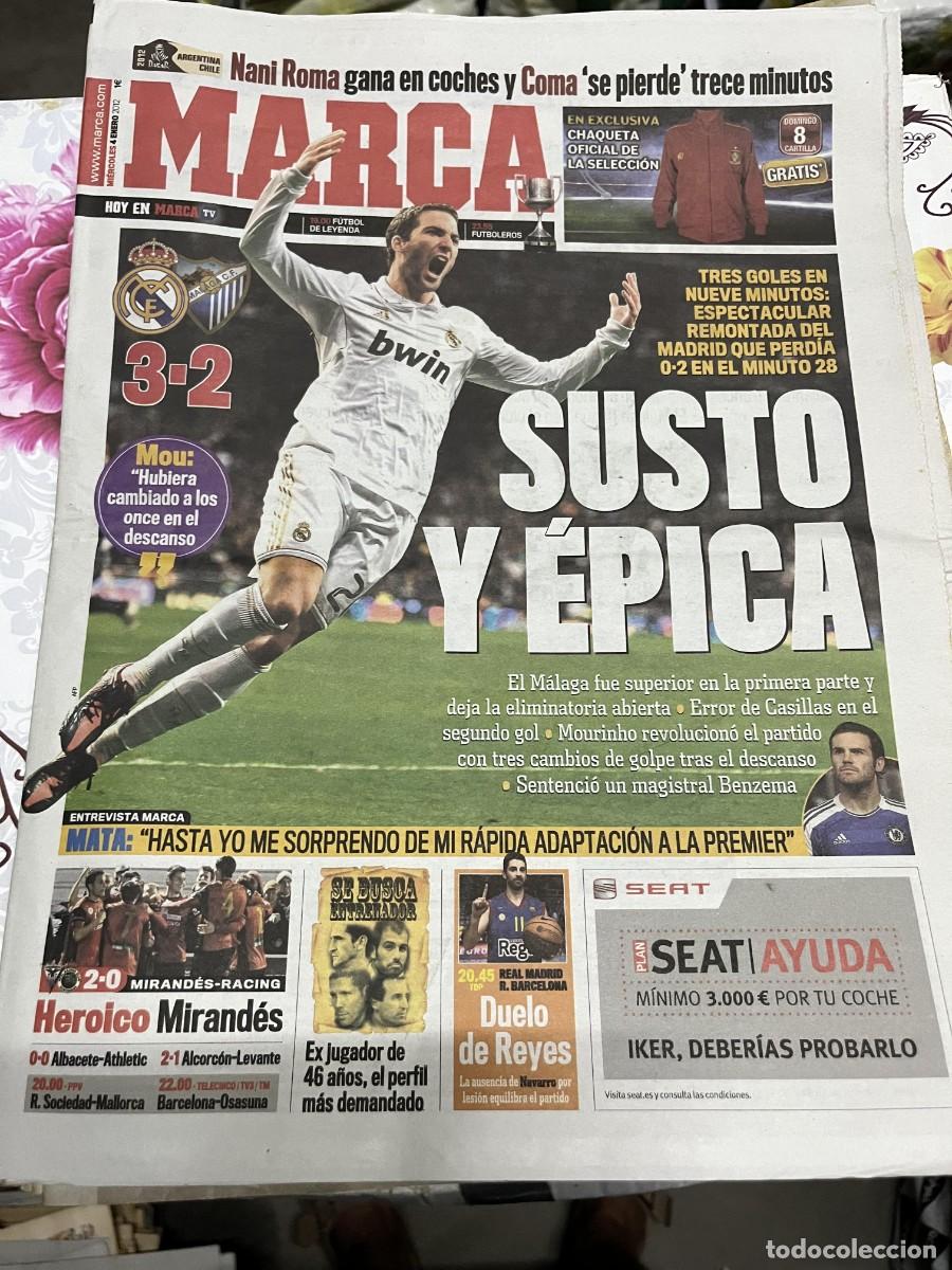 Coleccionismo deportivo: MARCA (4-1-2012) HIGUAIN REAL MADRID 3-2 MALAGA NANI ROMA MATA CHELSEA MIRANDES 2-0 RACING SANTANDER