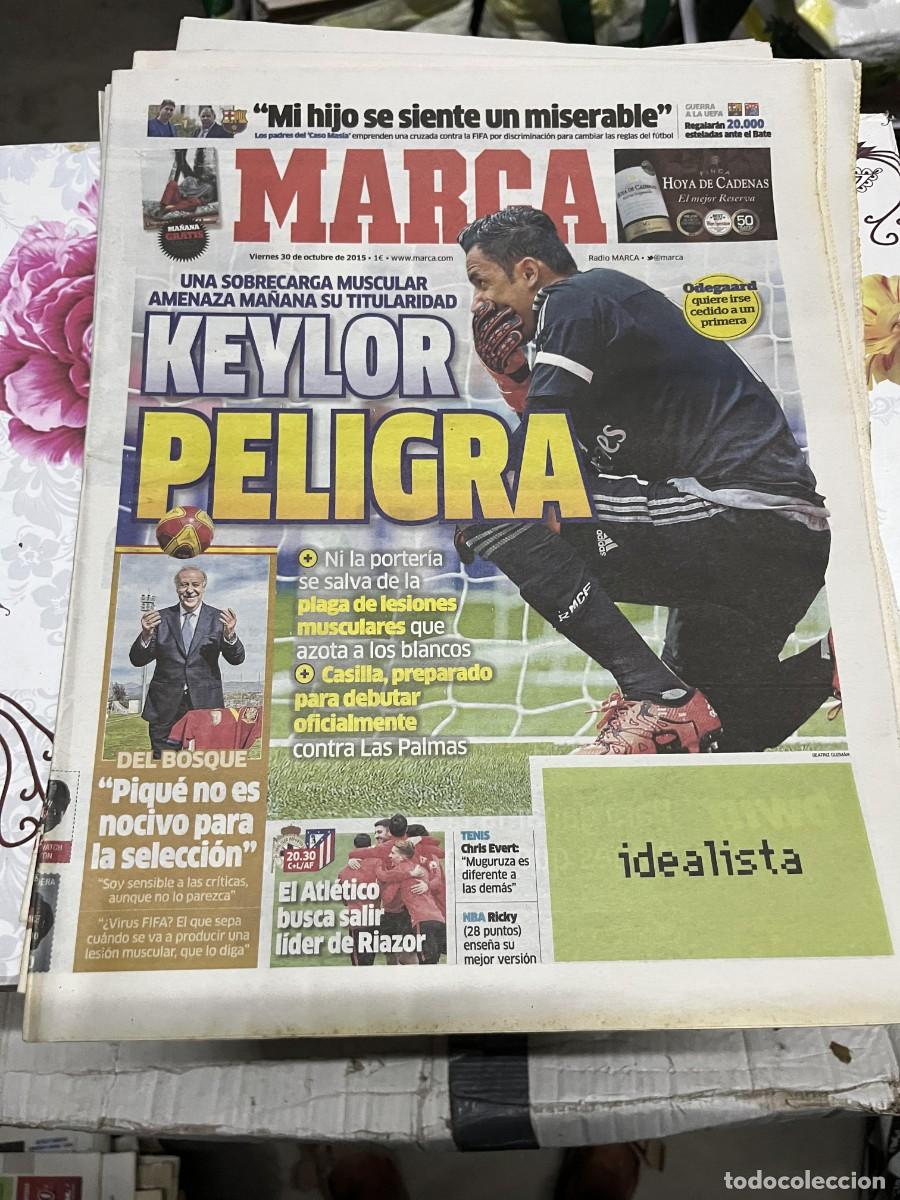 Coleccionismo deportivo: MARCA (30-10-2015) KEYLOR NAVAS ODEGAARD DEL BOSQUE HOY DEPORTIVO CORU&Ntilde;A ATLETICO MADRID