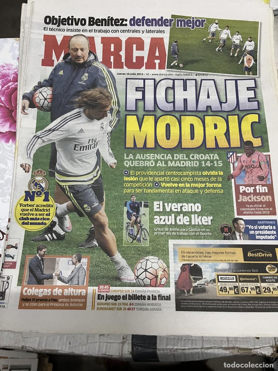 Coleccionismo deportivo: MARCA (16-7-2015) BENITEZ POSIBLE FICHAJE MODRIC REAL MADRID JACKSON ATLETICO