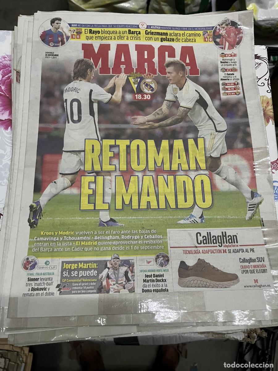 Coleccionismo deportivo: MARCA (26-11-2023) HOY CADIZ REAL MADRID RAYO 1-1 BARCELONA ATLETICO 1-0 MALLORCA JORNADA LIGA
