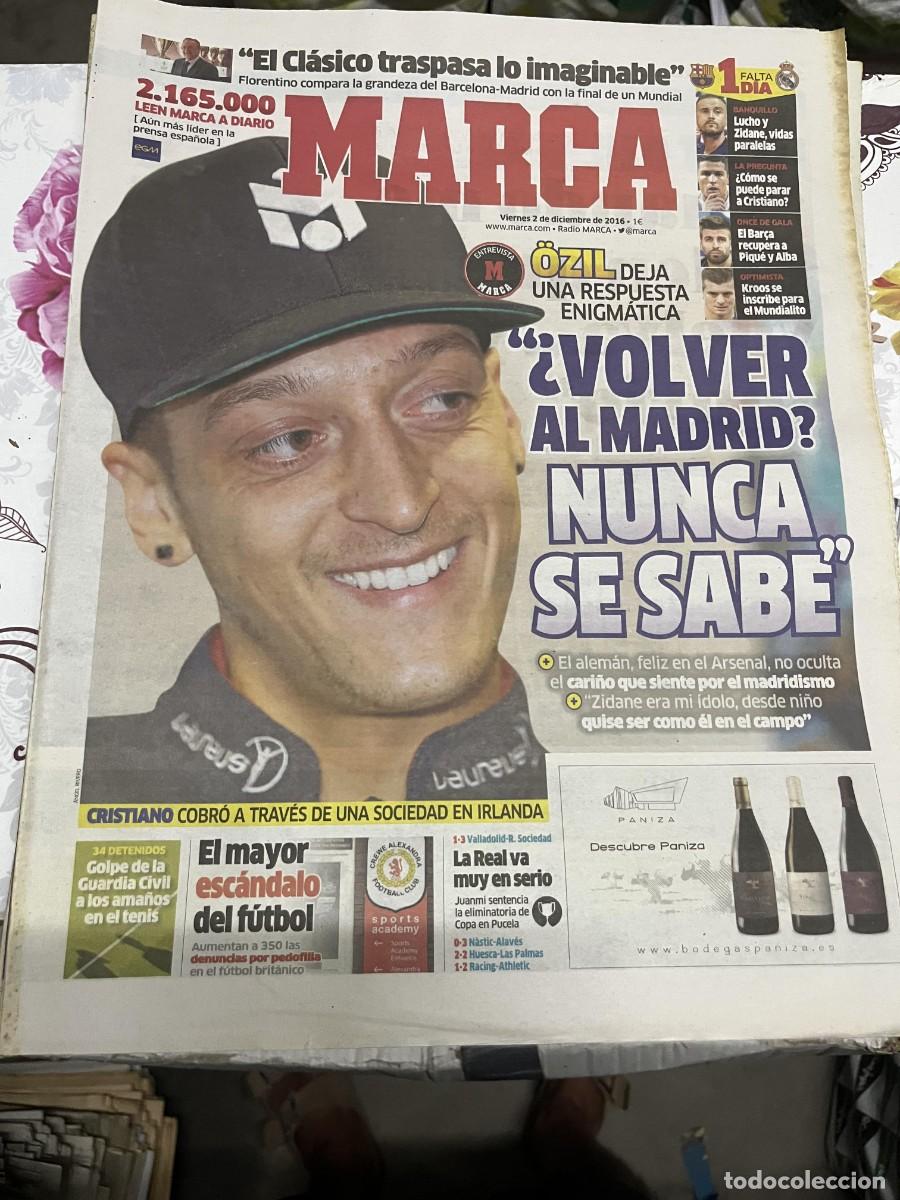 Coleccionismo deportivo: MARCA (2-12-2016) OZIL REAL MADRID CRISTIANO RONALDO FLORENTINO PEREZ EL CLASICO BARCELONA