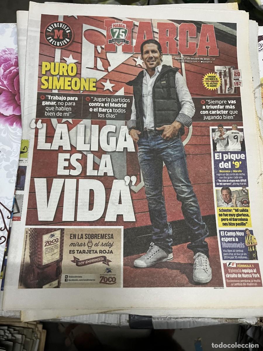 Coleccionismo deportivo: MARCA (17-10-2013) ENTREVISTA EXCLUSIVA SIMEONE HUMMELS BENZEMA MORATA