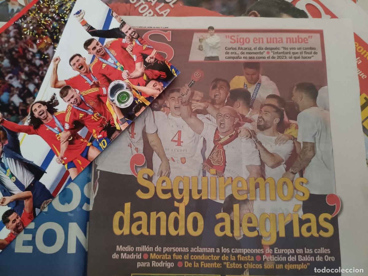 Coleccionismo deportivo: Lote Ejemplares AS y Posters