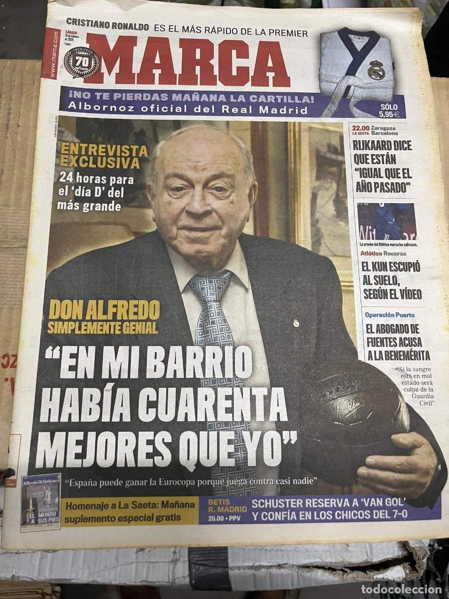Coleccionismo deportivo: MARCA (16-2-2008) ALFREDO DI STEFANO REAL MADRID CRISTIANO RONALDO RIJKAARD SCHUSTER KUN AGUERO