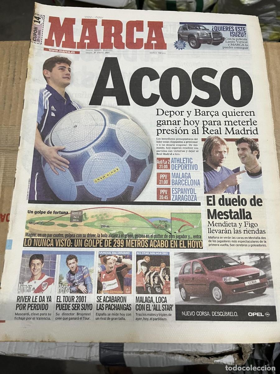 Coleccionismo deportivo: MARCA (27-1-2001) IKER CASILLAS JORNADA LIGA ATHLETIC DEPORTIVO MALAGA BARCELONA ESPANYOL ZARAGOZA