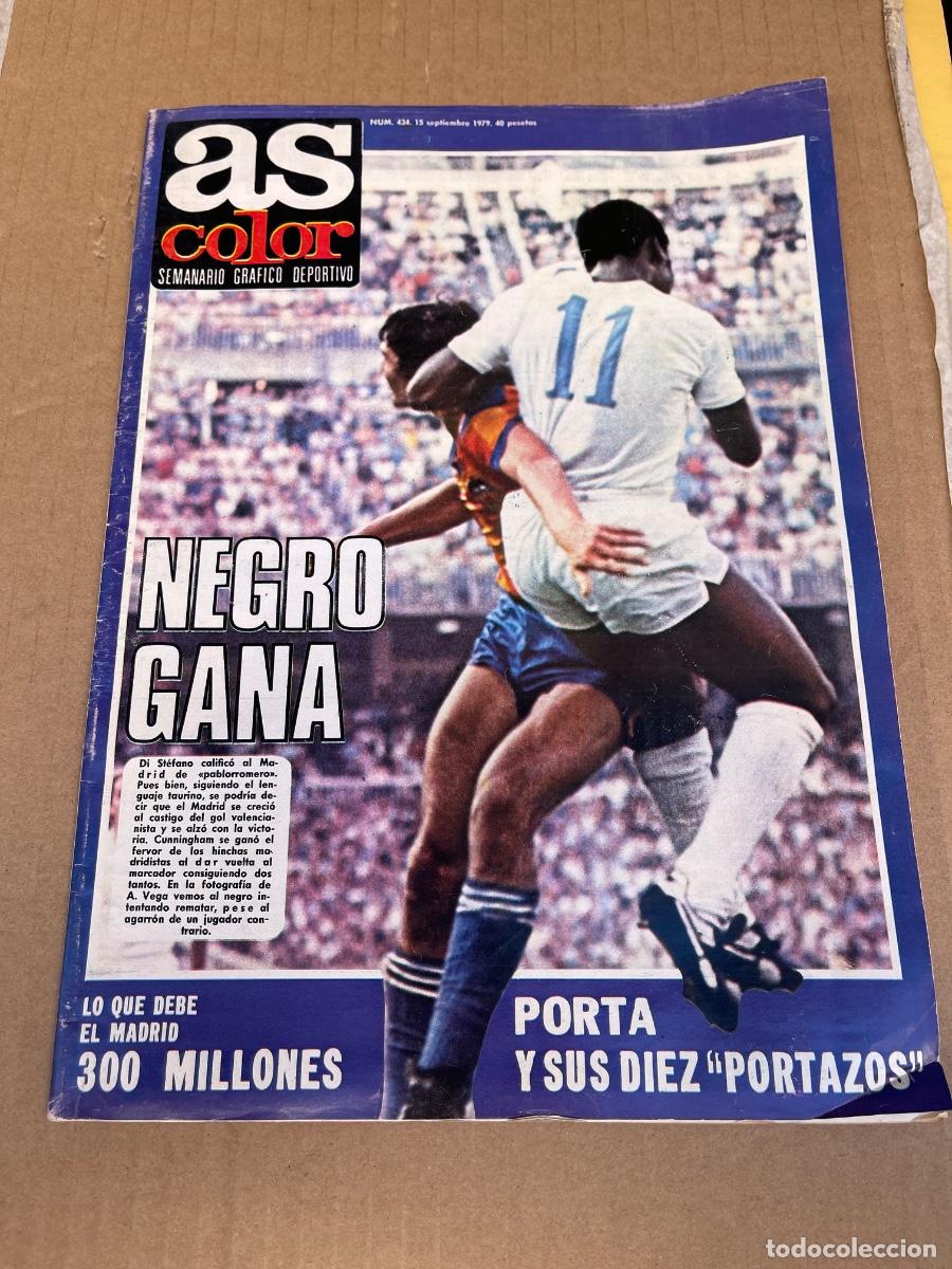 Coleccionismo deportivo: PERI&Oacute;DICO REVISTA AS COLOR A&Ntilde;O 1979 NEGRO GANA POSTER CLUB GETAFE SPORTING ATLETICO