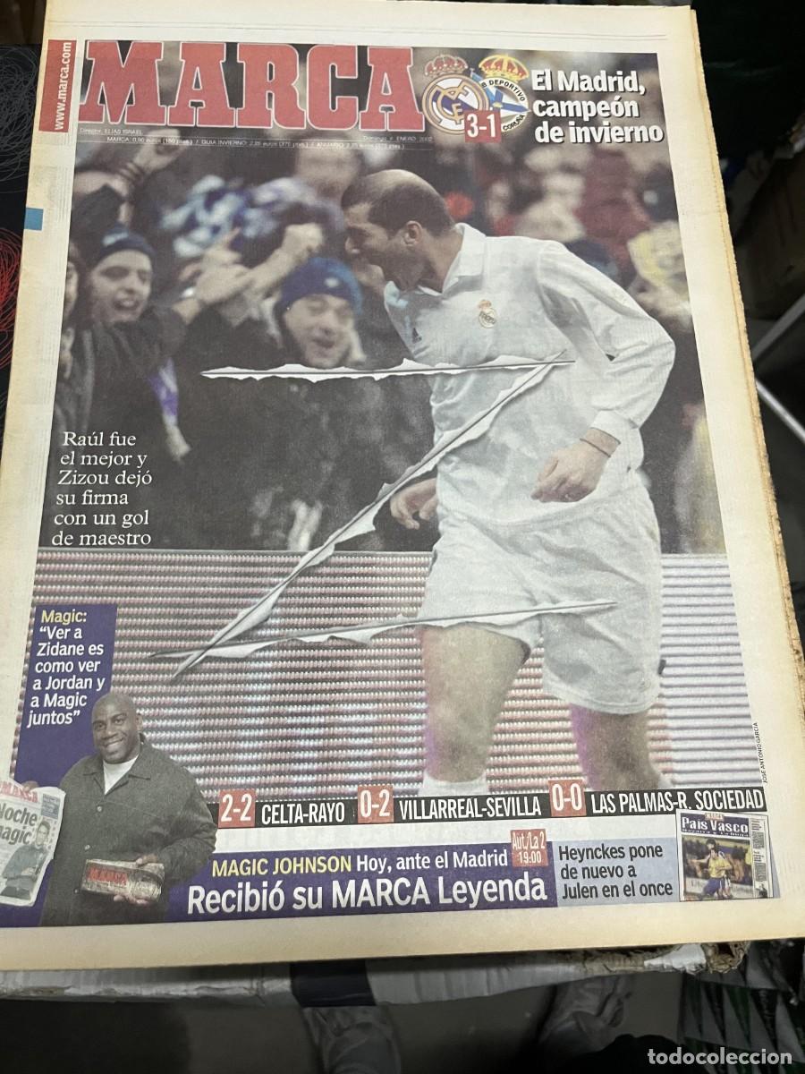 Coleccionismo deportivo: MARCA (6-1-2002) CAMPEON DE INVIERNO REAL MADRID 3-1 DEPORTIVO CORU&Ntilde;A ZIDANE MAGIC JOHNSON