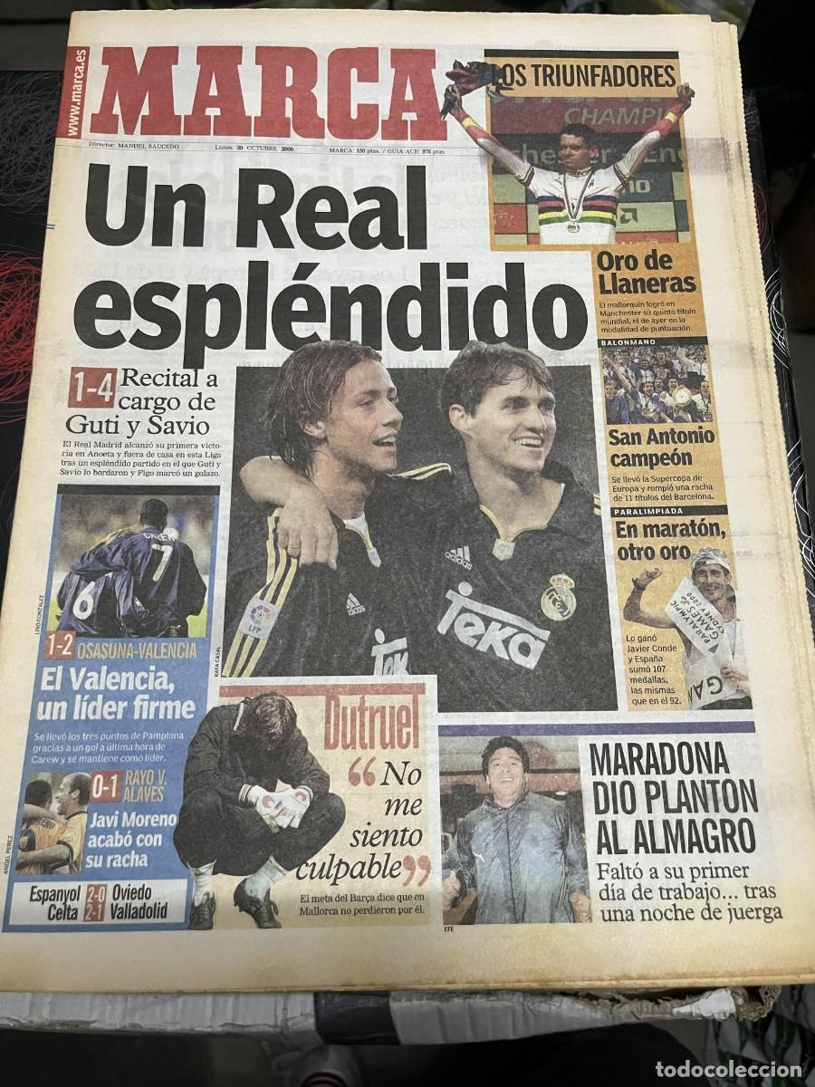 Coleccionismo deportivo: MARCA (30-10-2000) REAL SOCIEDAD 1-4 REAL MADRID ORO MUNDIAL LLANERAS MARADONA BALONMANO SAN ANTONIO