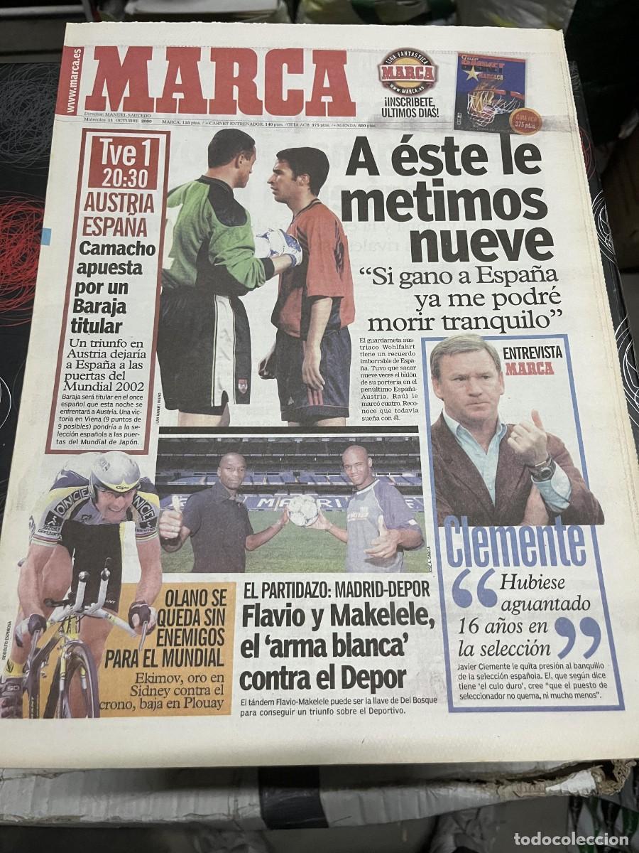 Coleccionismo deportivo: MARCA (11-10-2000) HOY AUSTRIA ESPA&Ntilde;A SELECCION ESPA&Ntilde;OLA ENTREVISTA JAVIER CLEMENTE OLANO