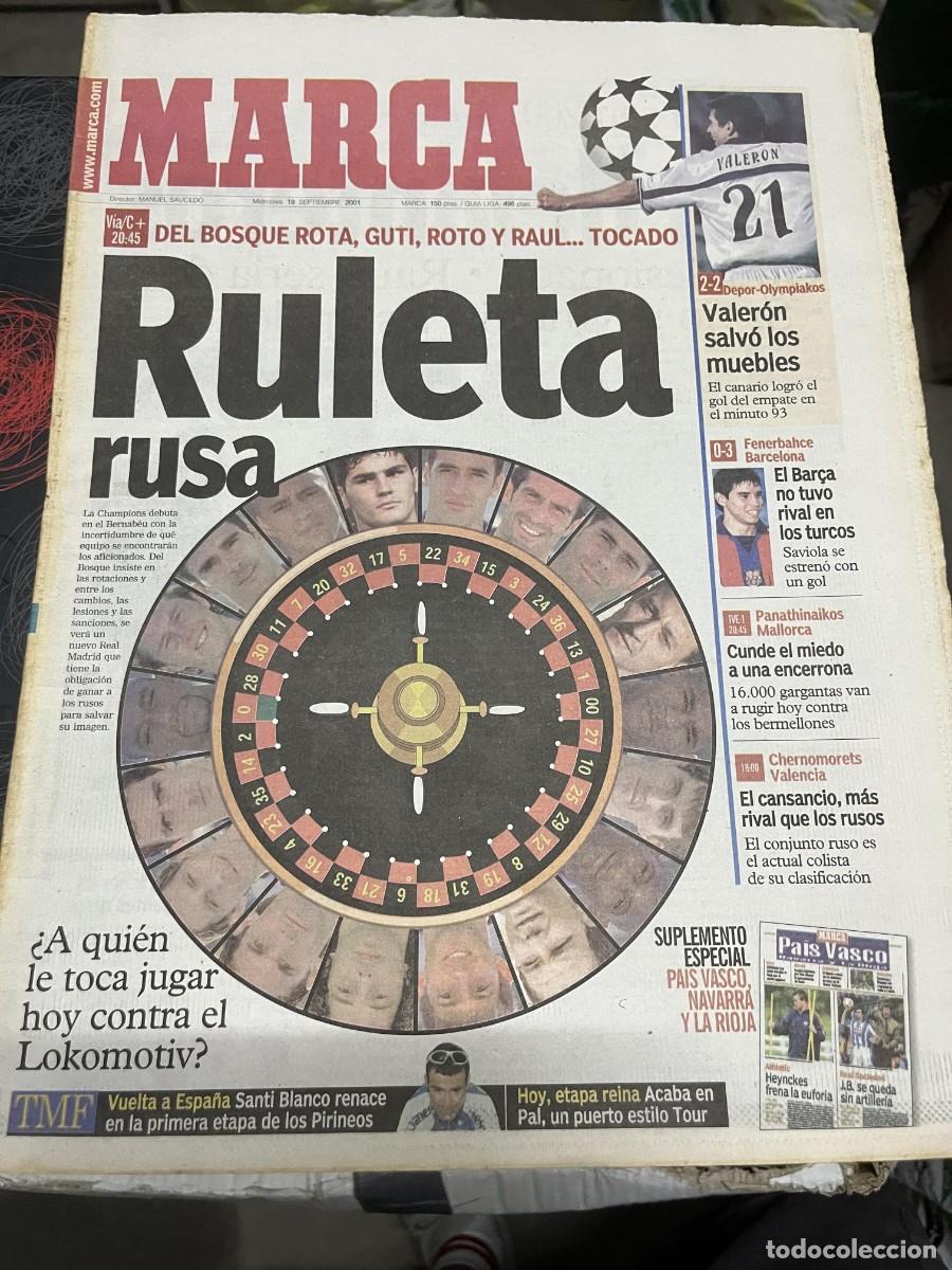 Coleccionismo deportivo: MARCA (19-9-2001) HOY REAL MADRID LOKOMOTIV MOSCU DEPORTIVO 2-2 OLYMPIAKOS FENERBAHCE 0-3 BARCELONA