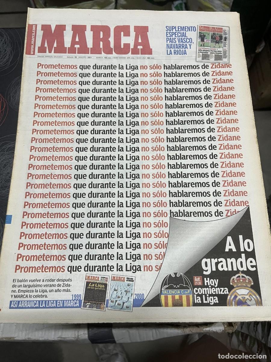 Coleccionismo deportivo: MARCA (25-8-2001) HOY VALENCIA REAL MADRID COMIENZA LA LIGA JORNADA LIGA ZINEDINE ZIDANE
