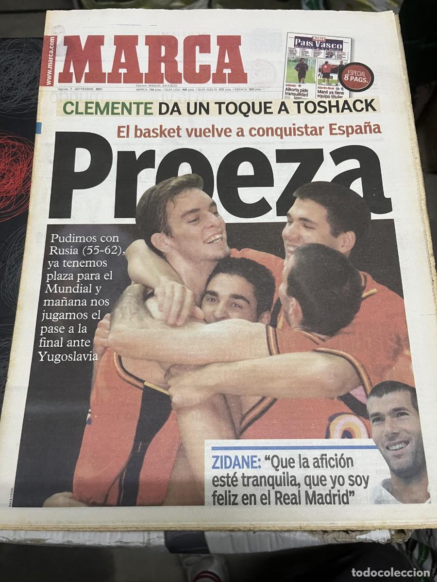 Coleccionismo deportivo: MARCA (7-9-2001) BALONCESTO RUSIA 55-62 ESPA&Ntilde;A PAU GASOL JAVIER CLEMENTE TOSHACK ZIDANE