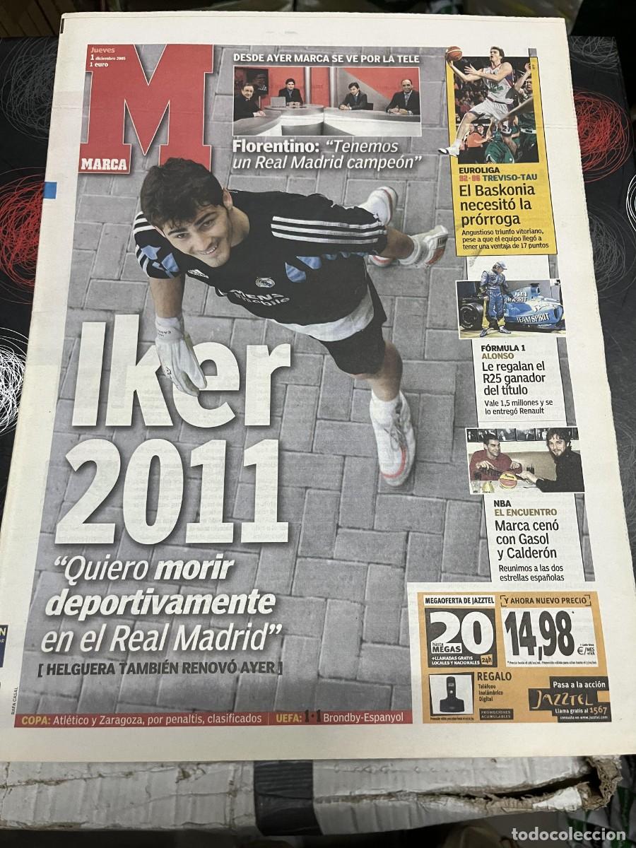 Coleccionismo deportivo: MARCA (1-12-2005) RENOVACION REAL MADRID IKER CASILLAS HELGUERA EUROLIGA FERNANDO ALONSO