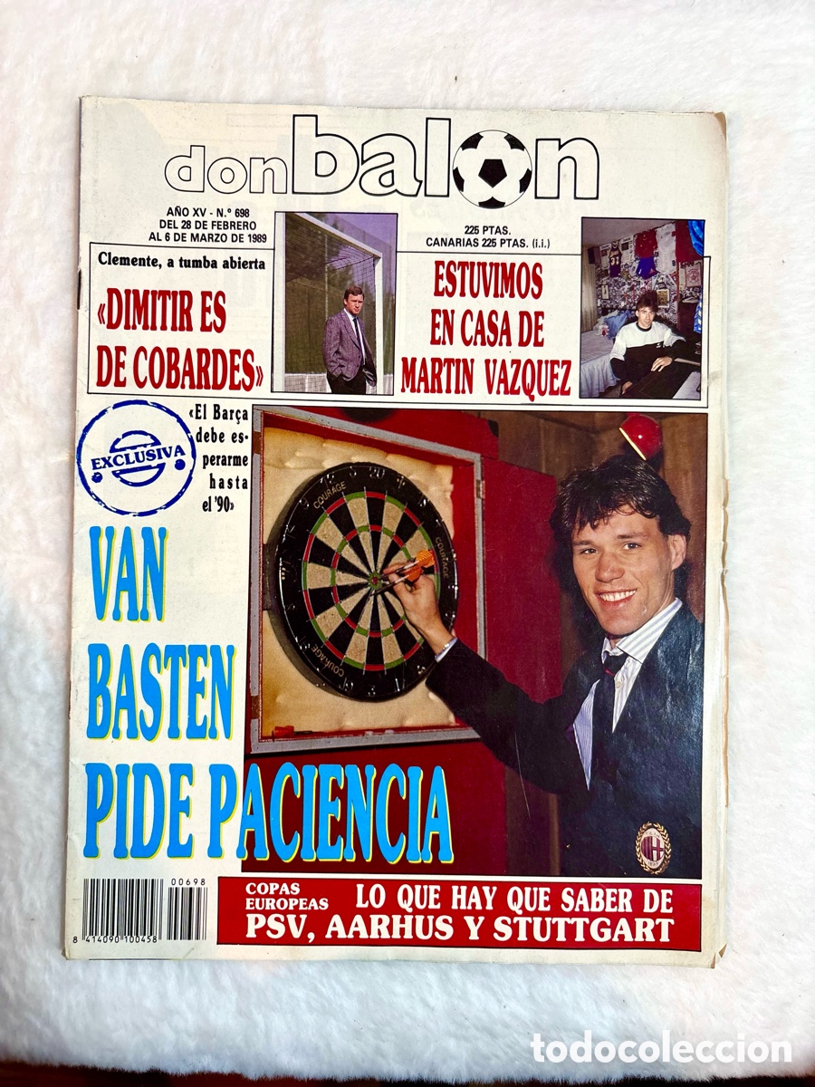 Coleccionismo deportivo: &Uacute;NICA - REVISTA DON BAL&Oacute;N. 698. VAN BASTEN / MART&Iacute;N VAZQUEZ / CLEMENTE. 6 MARZO 1989