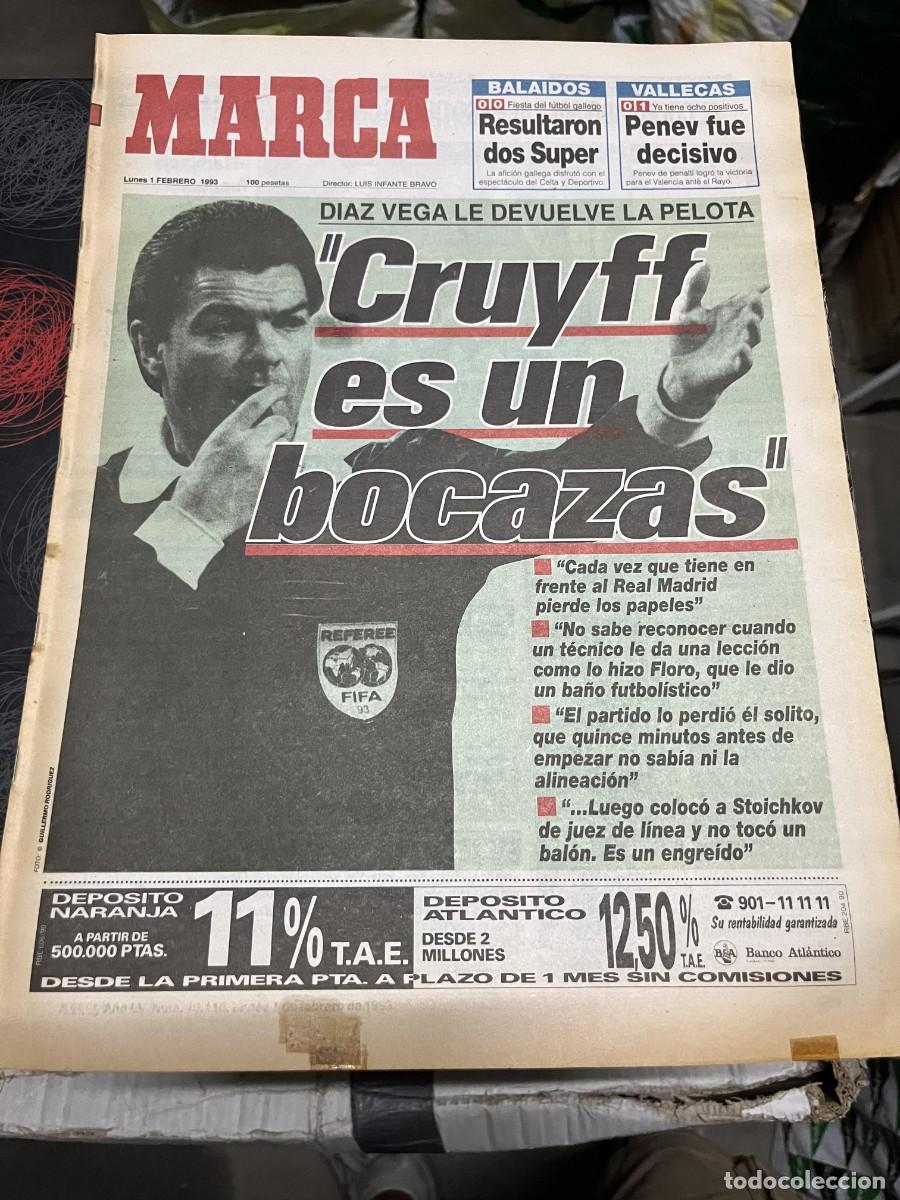 Coleccionismo deportivo: MARCA (1-2-1993) ARBITRO DIAZ VEGA CRUYFF BARCELONA RAYO 0-1 VALENCIA CELTA 0-0 DEPORTIVO CORU&Ntilde;A