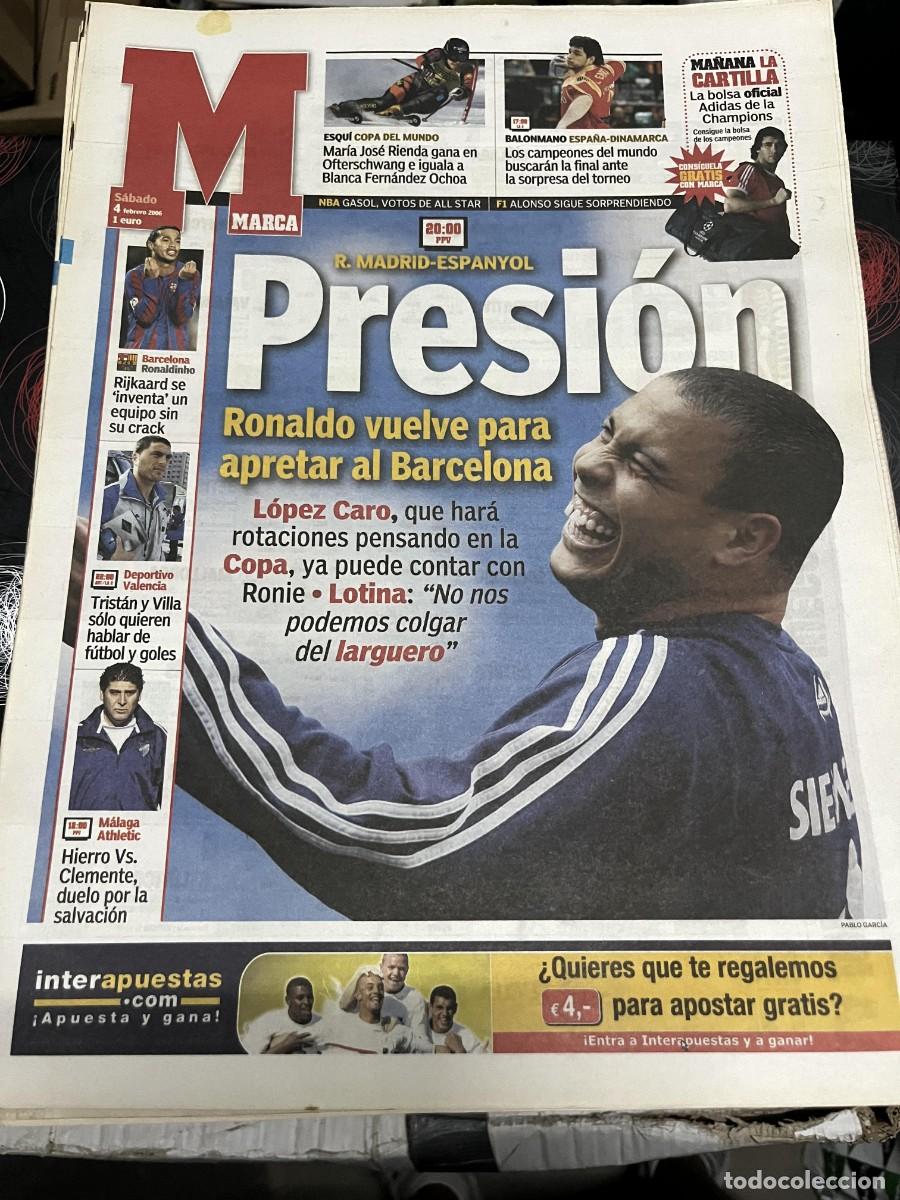 Coleccionismo deportivo: MARCA(4-2-2006)RONALDO NAZARIO RIJKAARD RONALDINHO HOY FINAL BALONMANO ESPA&Ntilde;A DINAMARCA MESSI RIENDA