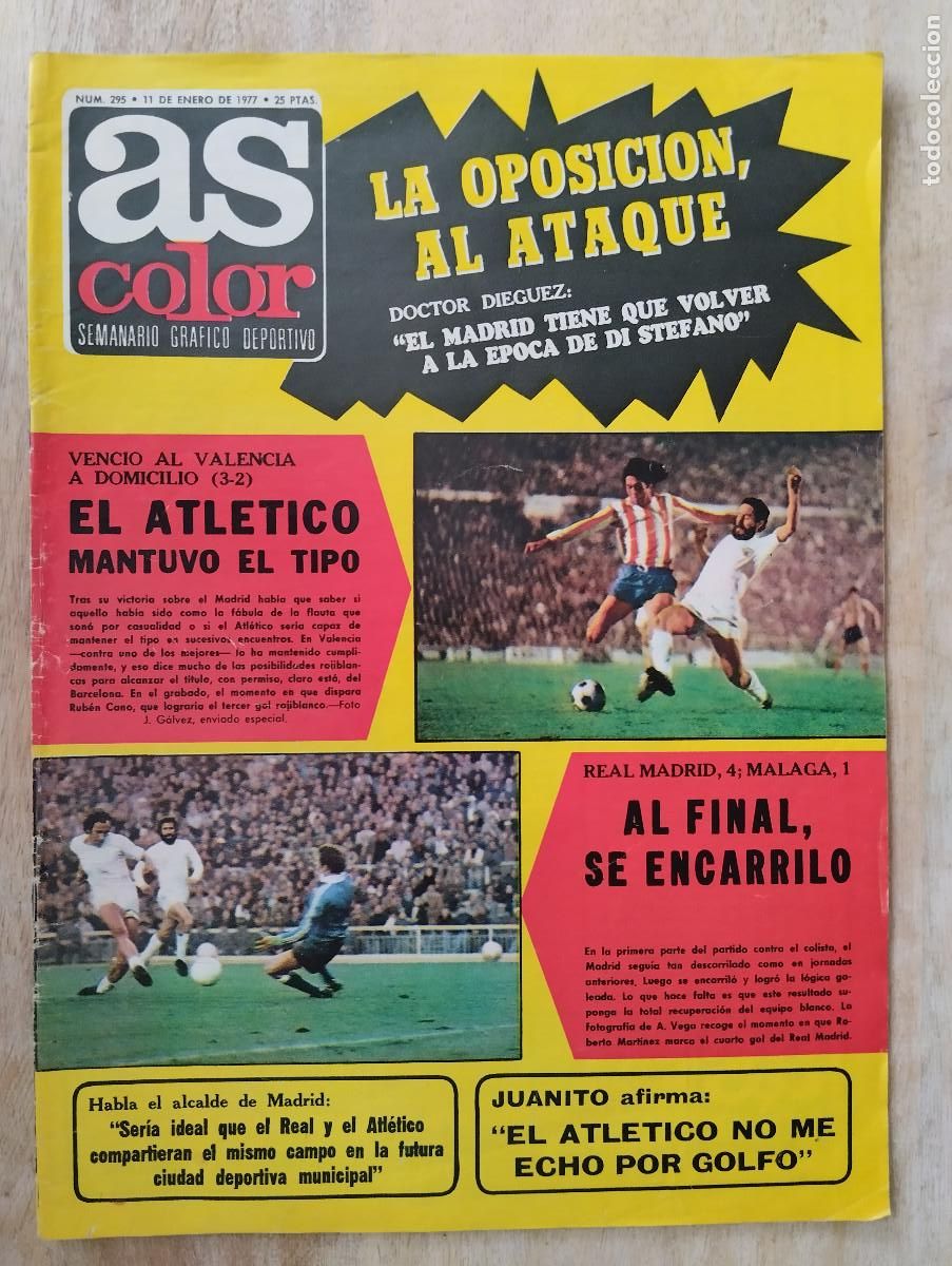 Coleccionismo deportivo: REVISTA AS COLOR N&ordm; 295 POSTER AD RAYO VALLECANO 76/77 LUBECKE HERCULES CF 1976/1977 ATLETI JUANITO