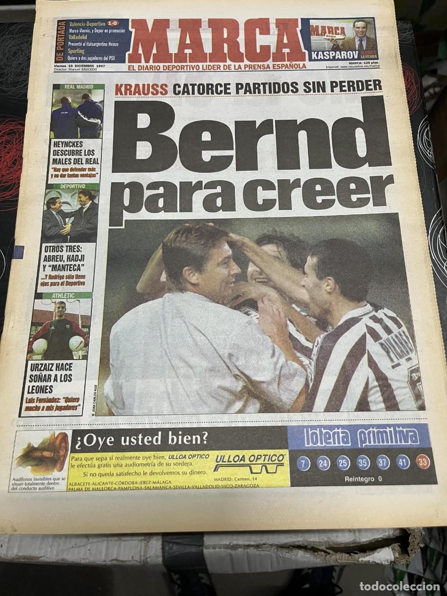 Coleccionismo deportivo: MARCA (19-12-1997) KRAUSS REAL SOCIEDAD HEYNCKES KASPAROV AJEDREZ BARCELONA ATLETICO