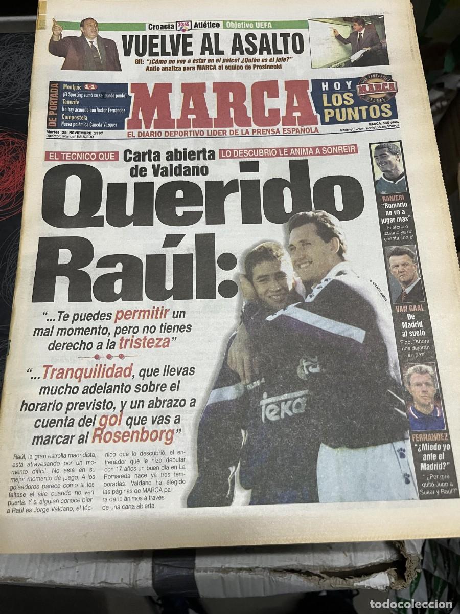 Coleccionismo deportivo: MARCA (25-11-1997) HOY UEFA CROATIA ZAGREB ATLETICO MADRID RAUL GONZALEZ VALDANO JESUS GIL OSCAR