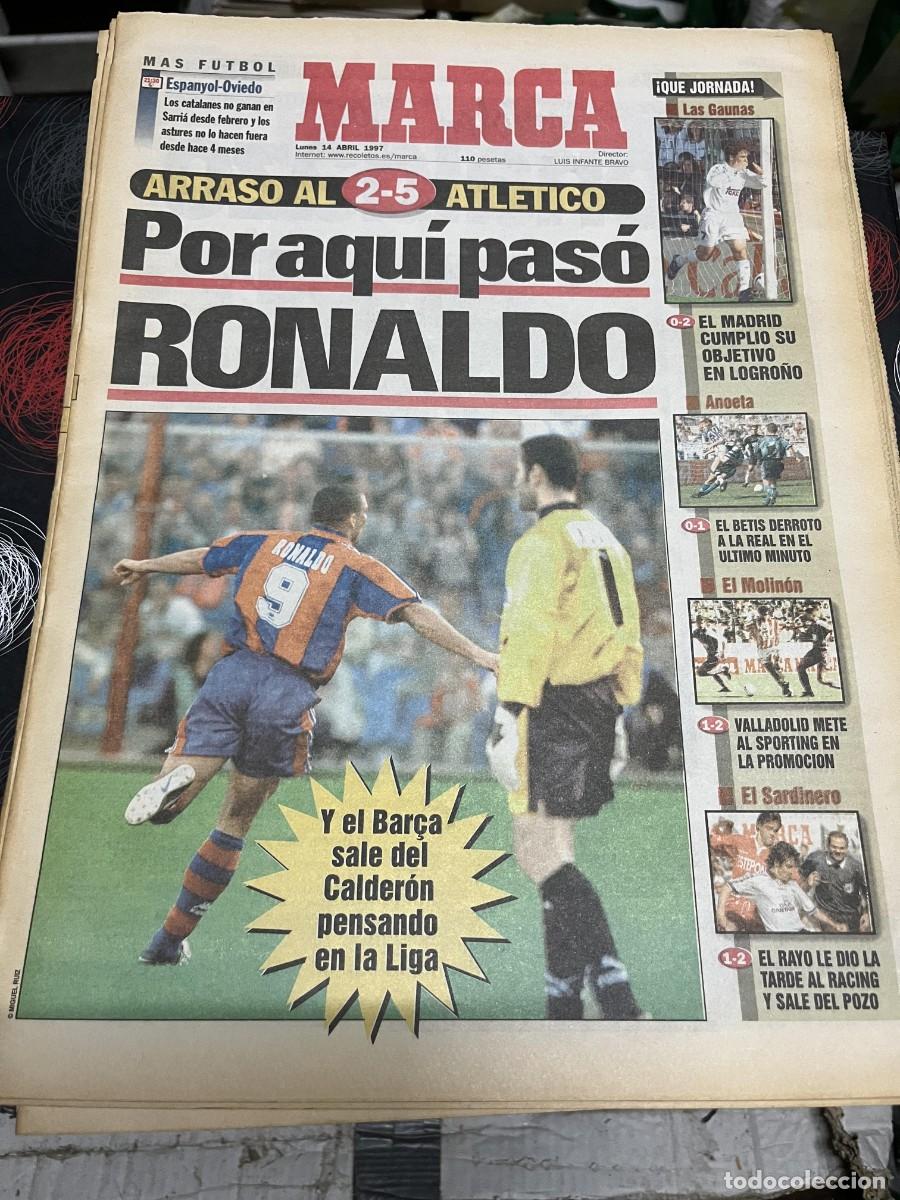 Coleccionismo deportivo: MARCA (14-4-1997) ATLETICO MADRID 2-5 BARCELONA GOLEADA RONALDO NAZARIO JORNADA LIGA