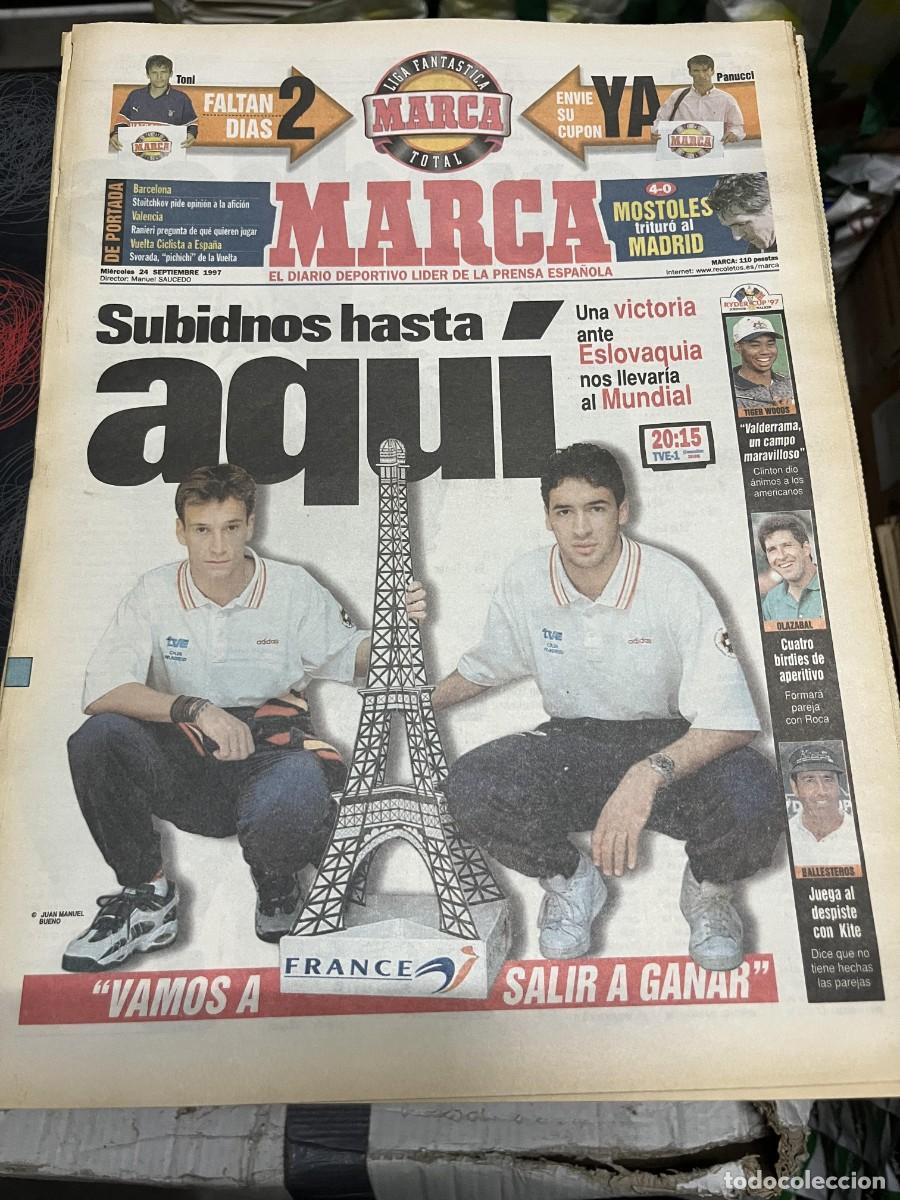 Coleccionismo deportivo: MARCA (24-9-1997) HOY ESLOVAQUIA ESPA&Ntilde;A RAUL ALFONSO PEREZ MOSTOLES 4-0 R.MADRID GOLF TIGER WOODS