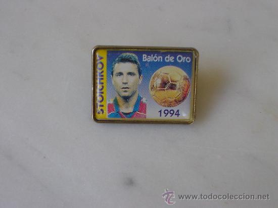 Coleccionismo deportivo: PIN DE ESTOICHKOV, BALON DE ORO 1994 - Foto 1