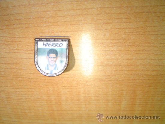 Coleccionismo deportivo: PIN HIERRO - Foto 1