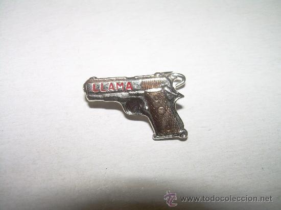 Coleccionismo deportivo: ANTIGUA INSIGNIA...........LLAMA - Foto 1