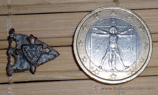 Coleccionismo deportivo: Pin del celta de vigo antiguo - Foto 1