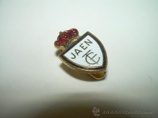 Coleccionismo deportivo: ANTIGUA INSIGNIA......JAEN - Foto 1