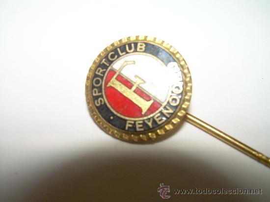 Coleccionismo deportivo: ANTIGUA INSIGNIA. - Foto 1