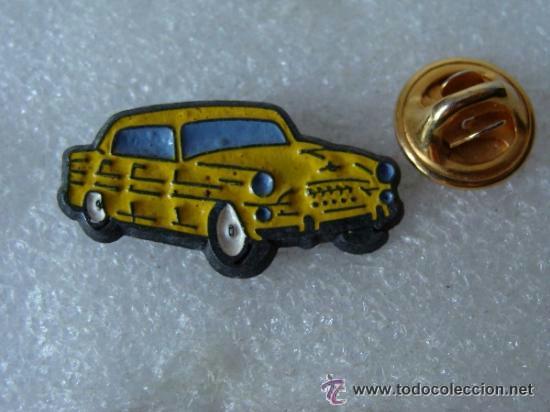 Coleccionismo deportivo: PIN - COCHE CLASICO - Foto 1