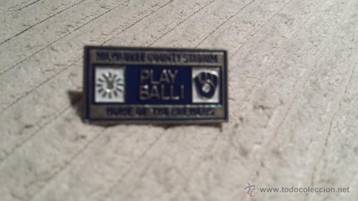Coleccionismo deportivo: PIN DE BASEBALL MILWAUKEE COUNTY STADIUM - Foto 1