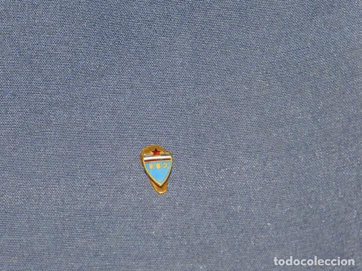 Coleccionismo deportivo: INSIGNIA DE DEPORTES  - FSJ - Foto 1