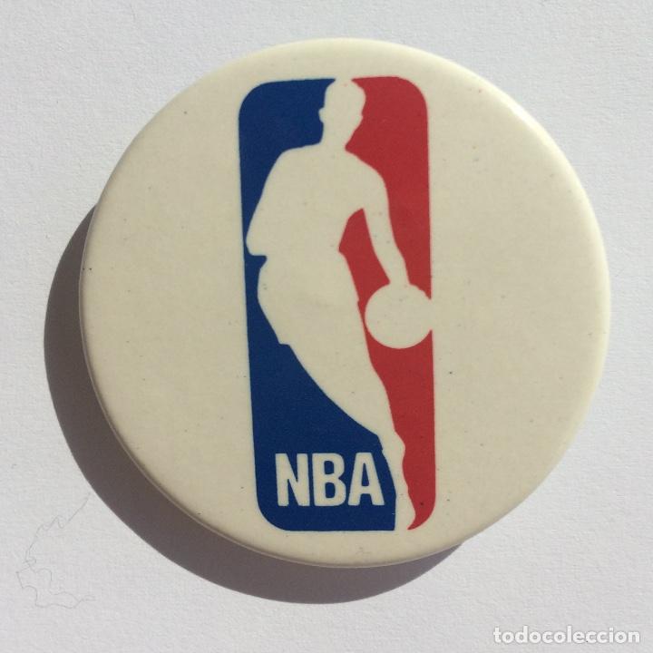 Coleccionismo deportivo: Chapa NBA. A&ntilde;os 90. - Foto 1