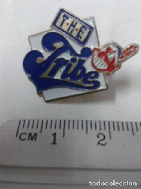 Coleccionismo deportivo: PIN THE TRIBES - Foto 1