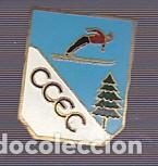 Coleccionismo deportivo: INSIGNIA ESCUELA DE SKI - Foto 1