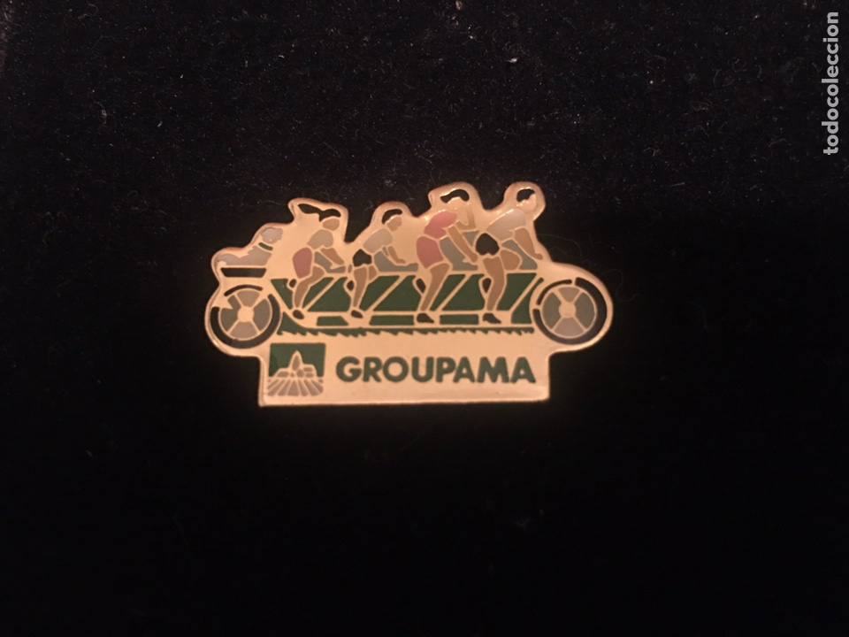 Coleccionismo deportivo: Pin Groupama equipo ciclista - Foto 1