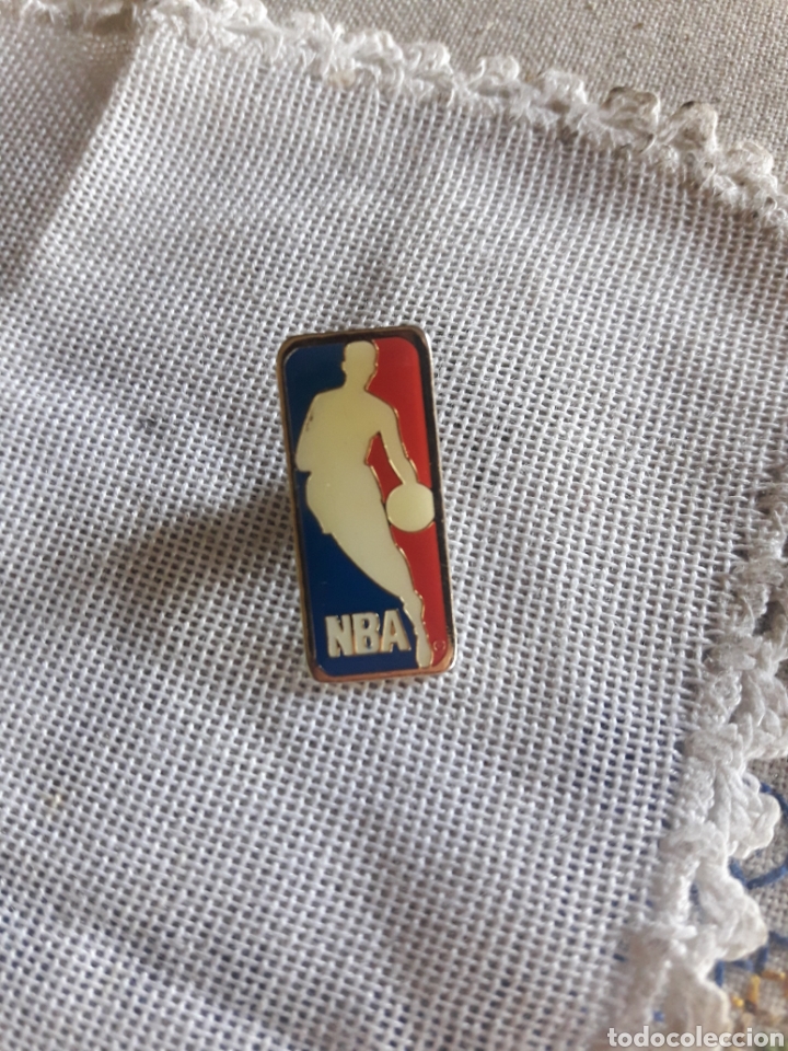 Coleccionismo deportivo: Pins de la NBA - Foto 1