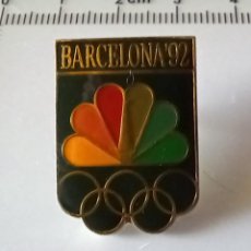 Coleccionismo deportivo: PIN CADENA DE RADIO Y TELEVISION NBC - USA- JUEGOS OLIMPOCOS BARCELONA 92