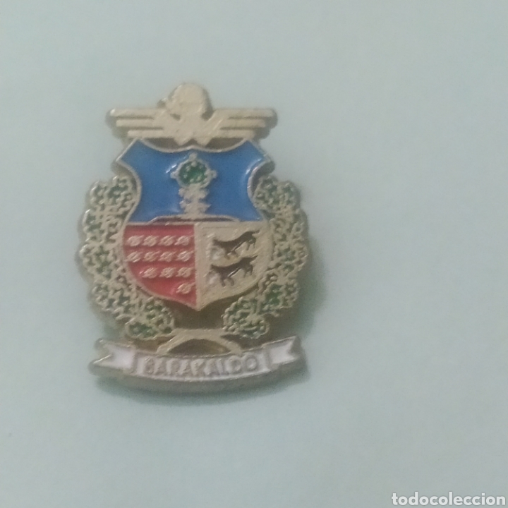 Sammelleidenschaft Sport: INSIGNIA HER&Aacute;LDICAS BARAKALDO