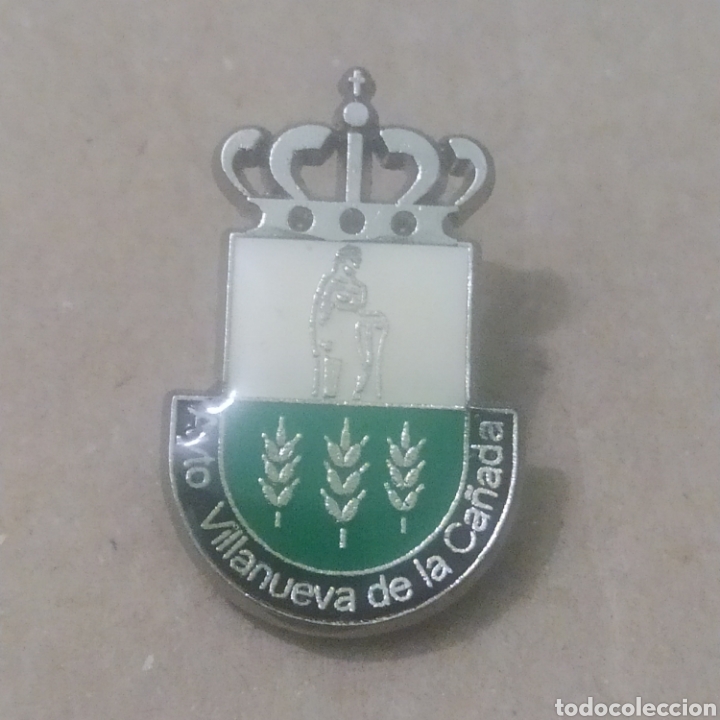 Sammelleidenschaft Sport: INSIGNIA HER&Aacute;LDICAS. VILLANUEVA DE LA CA&Ntilde;ADA. MADRID