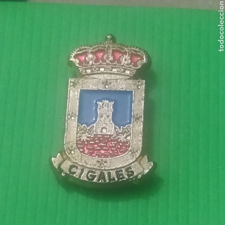 Sammelleidenschaft Sport: INSIGNIA HER&Aacute;LDICAS. CIGALES. VALLADOLID. CASTILLA Y LE&Oacute;N