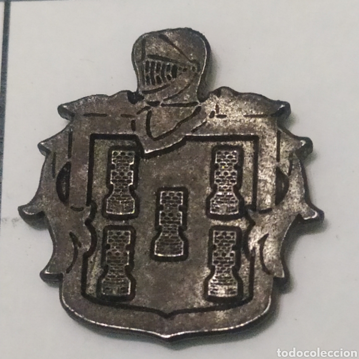 Coleccionismo deportivo: ESCUDO DE APELLIDO TORRES - Foto 1